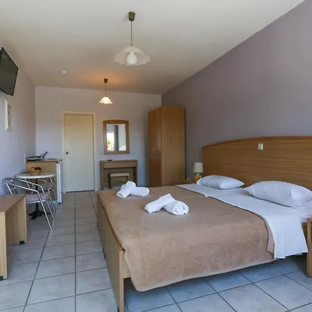 Pelagos Hotel Skála