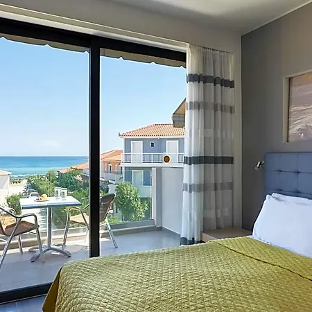 Pelagos Hotel 3*