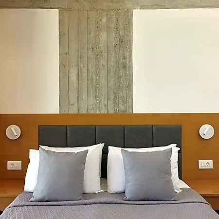 Pelagos Hotel
